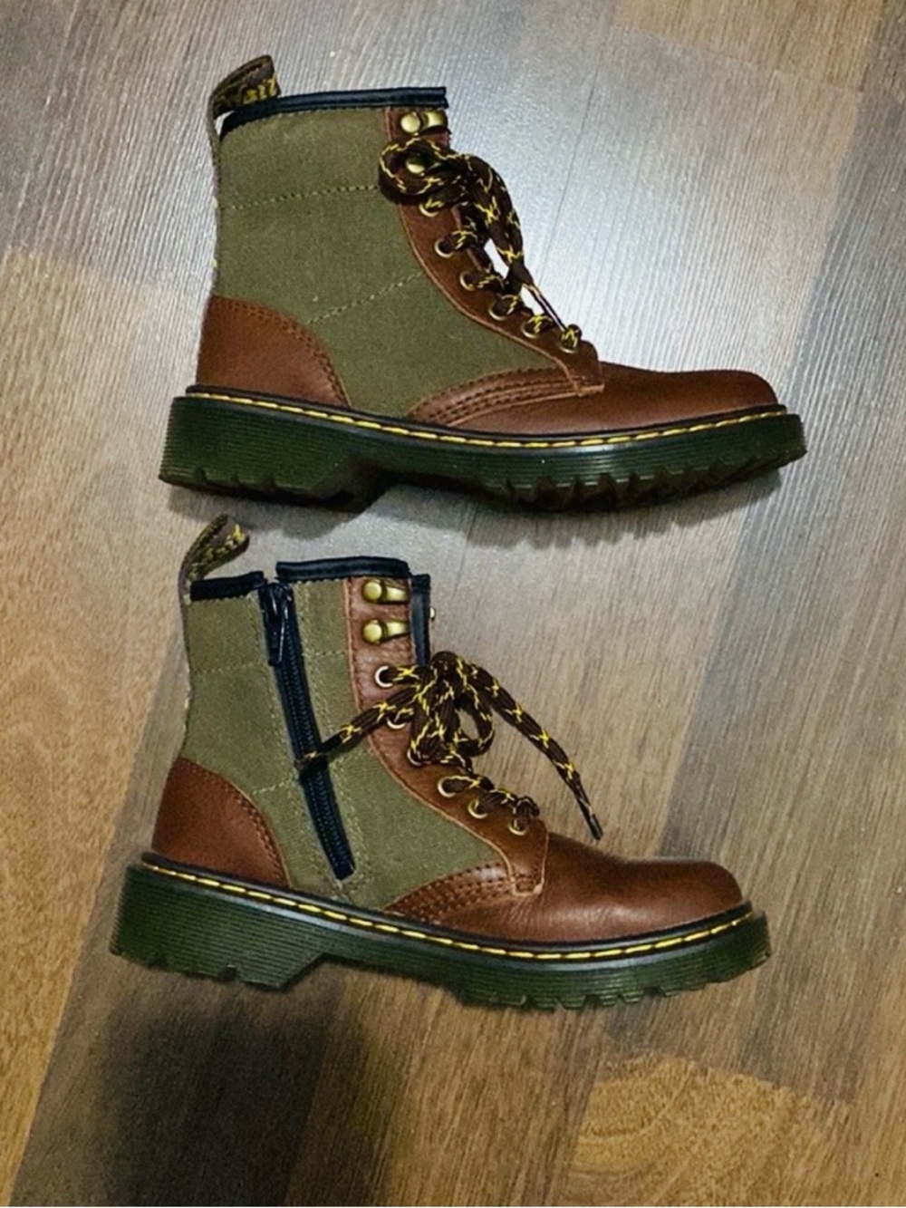 NWOT Dr Martens 1460 Panel Boots Size 13